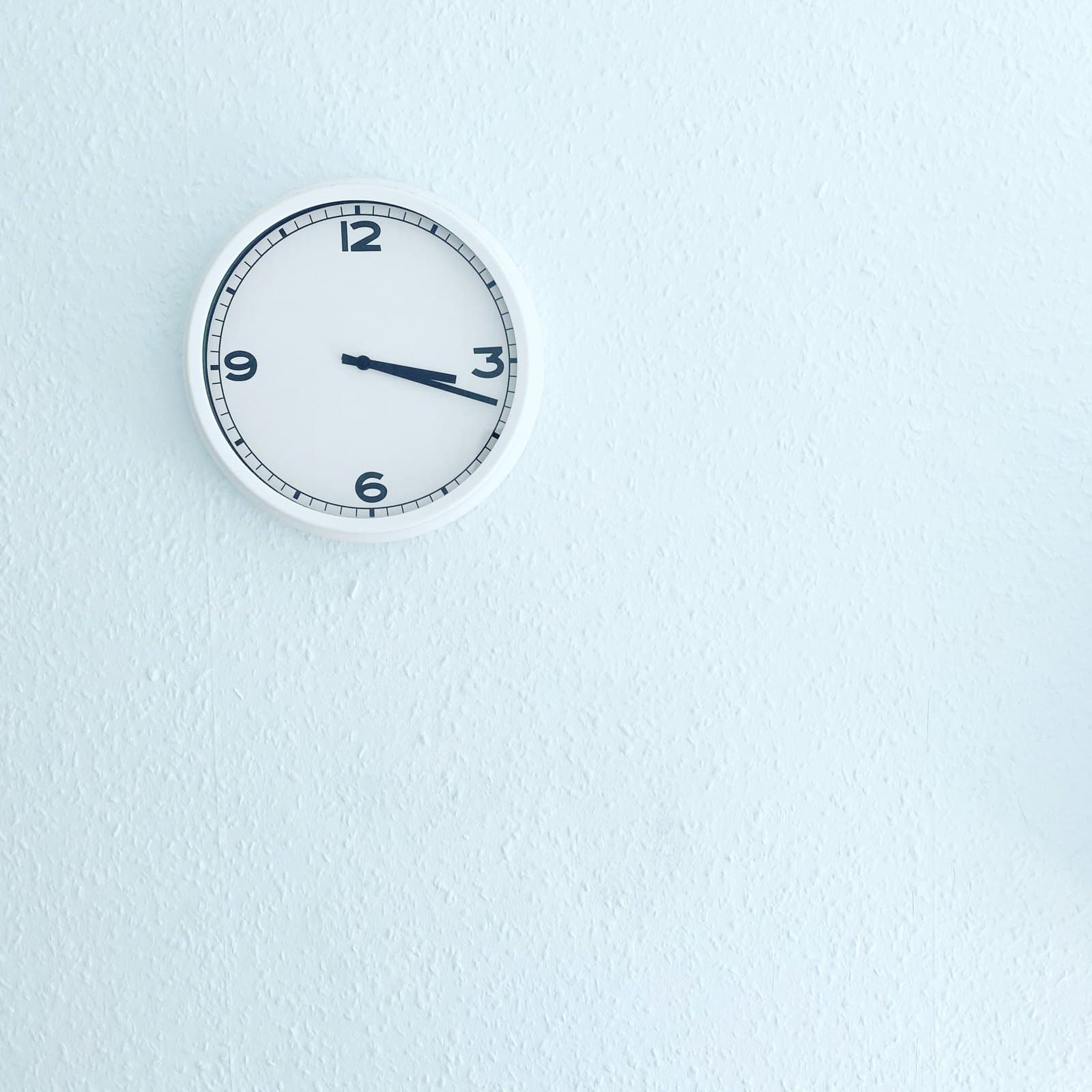 Quiet Wall Clock